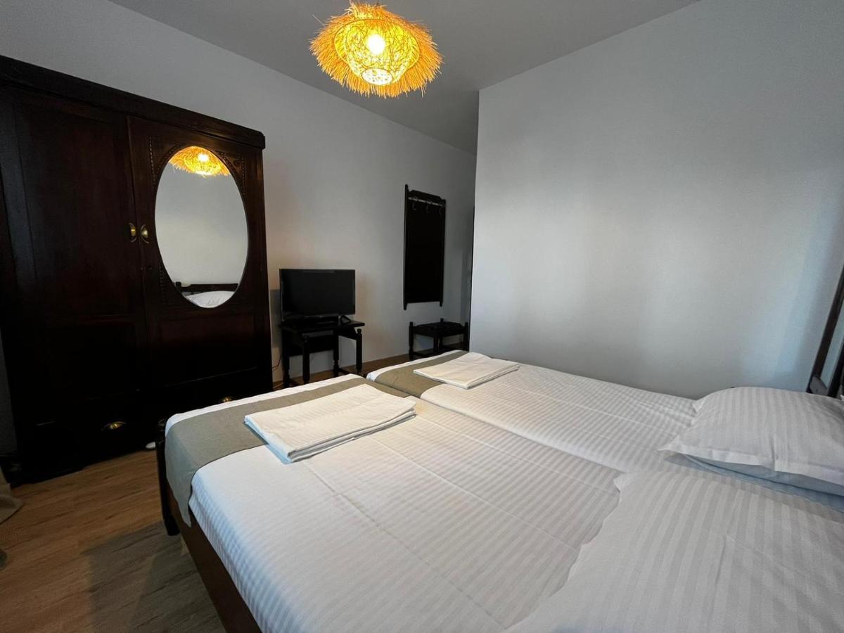 La Conac Otel Nufaru Dış mekan fotoğraf