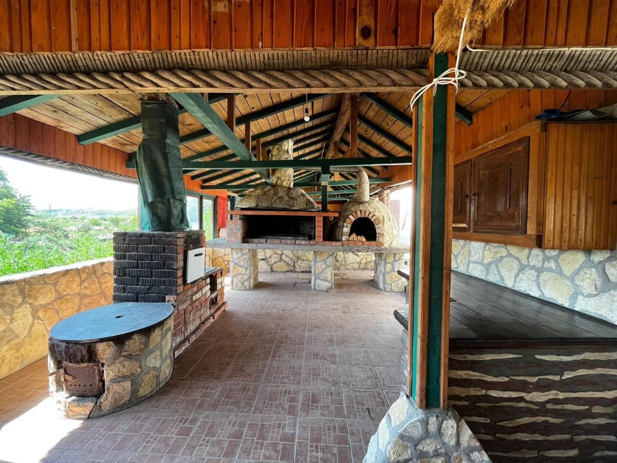 La Conac Otel Nufaru Dış mekan fotoğraf